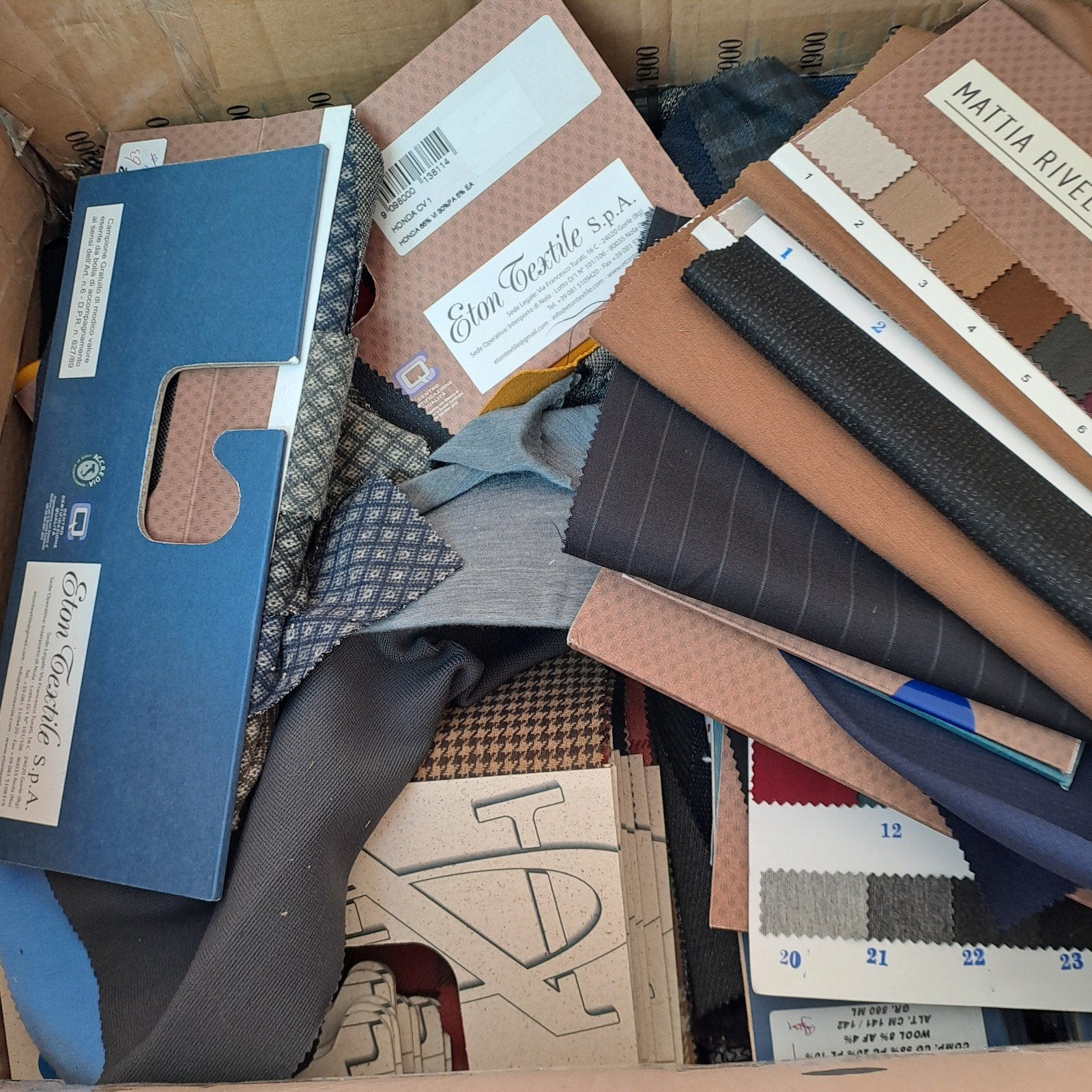 Stofstalen kleine lapjes voor hobby  knutsel, 5.5 kg, Overige materialen, Gebruikt, Meerkleurig, Ophalen of Verzenden