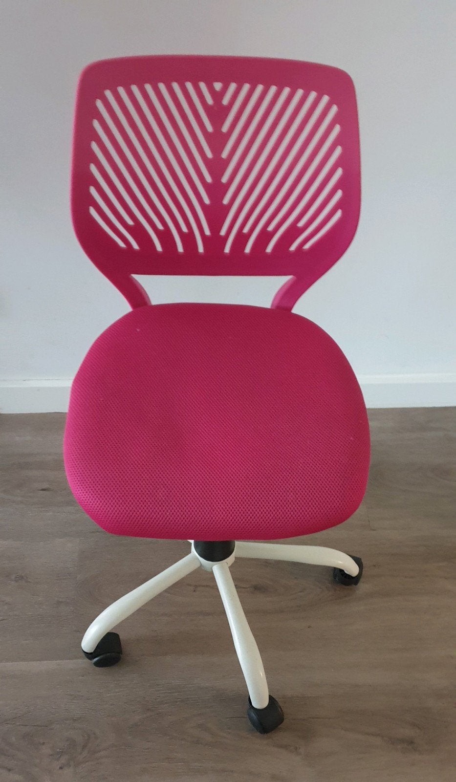 roze burostoel kinderburostoel, Ophalen, Zo goed als nieuw, Roze