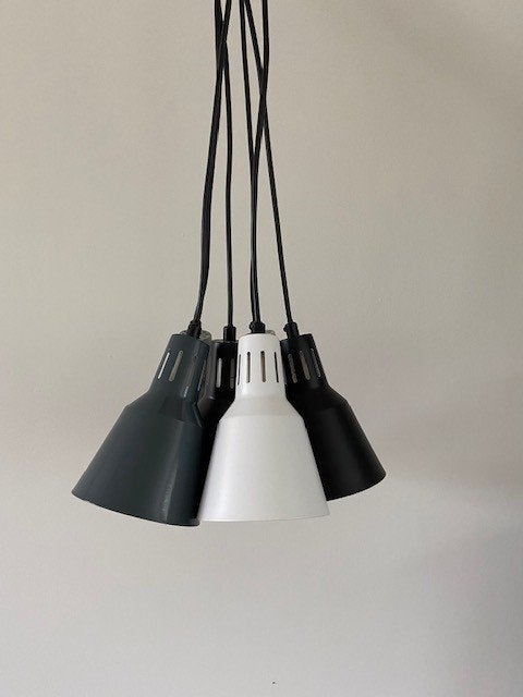 Metalen hanglamp met 5 verschillende kleuren kapjes, Ophalen, Zo goed als nieuw, Overige materialen