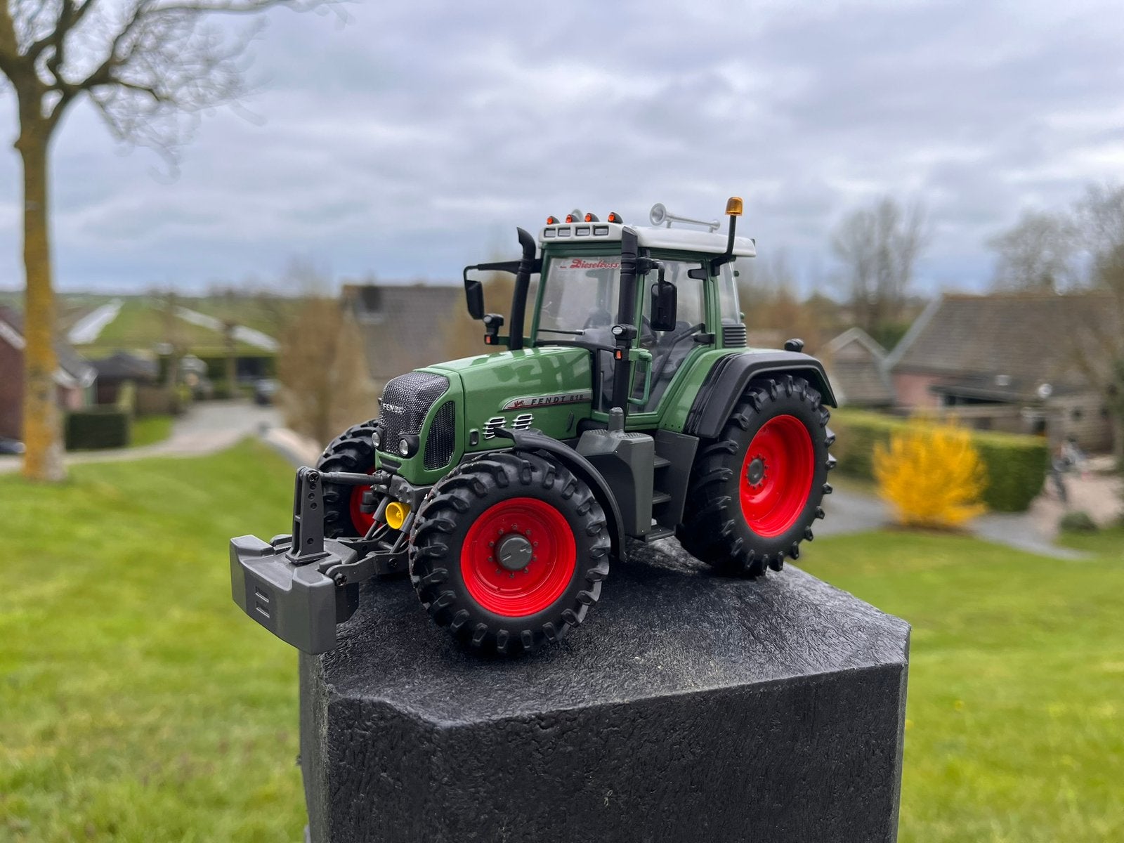 Fendt 818 uh, Ophalen of Verzenden, Zo goed als nieuw, Tractor of Landbouw, Universal Hobbies