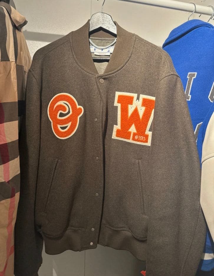 Off-White Varsity Jacket 100% origineel, Ophalen, Zo goed als nieuw, Overige maten, Bruin