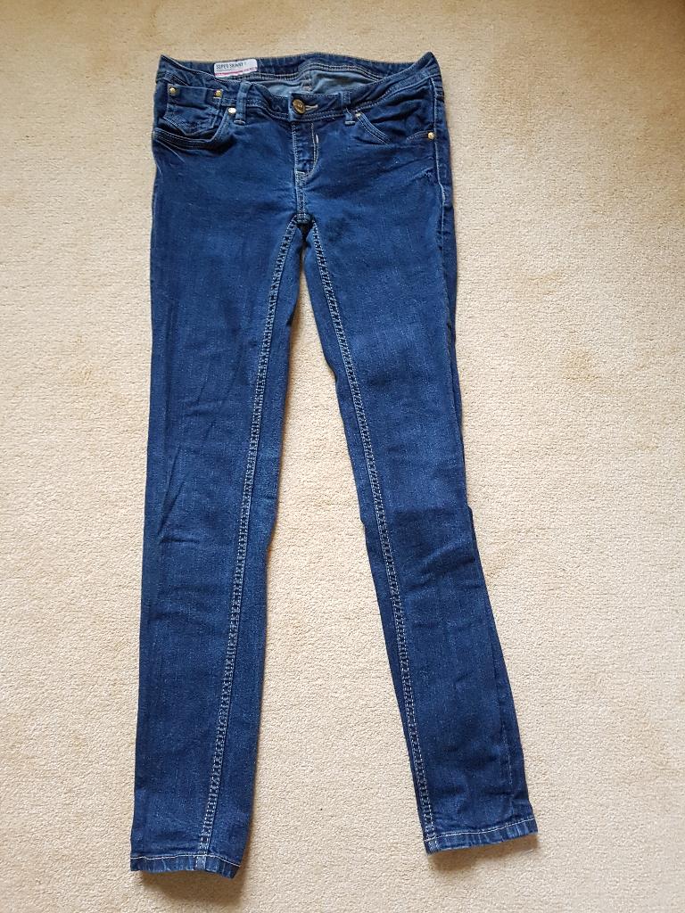 Blauwe super skinny spijkerbroek, Clockhouse (C&A), maat 38, Blauw, Ophalen of Verzenden, Zo goed als nieuw, W30 - W32 (confectie 38/40)