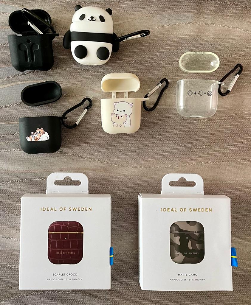 TE KOOP: diverse AirPods 1 en 2 hoesjes ZGAN, Kunststof, Schokbestendig, Hoesje of Tasje, Ophalen of Verzenden
