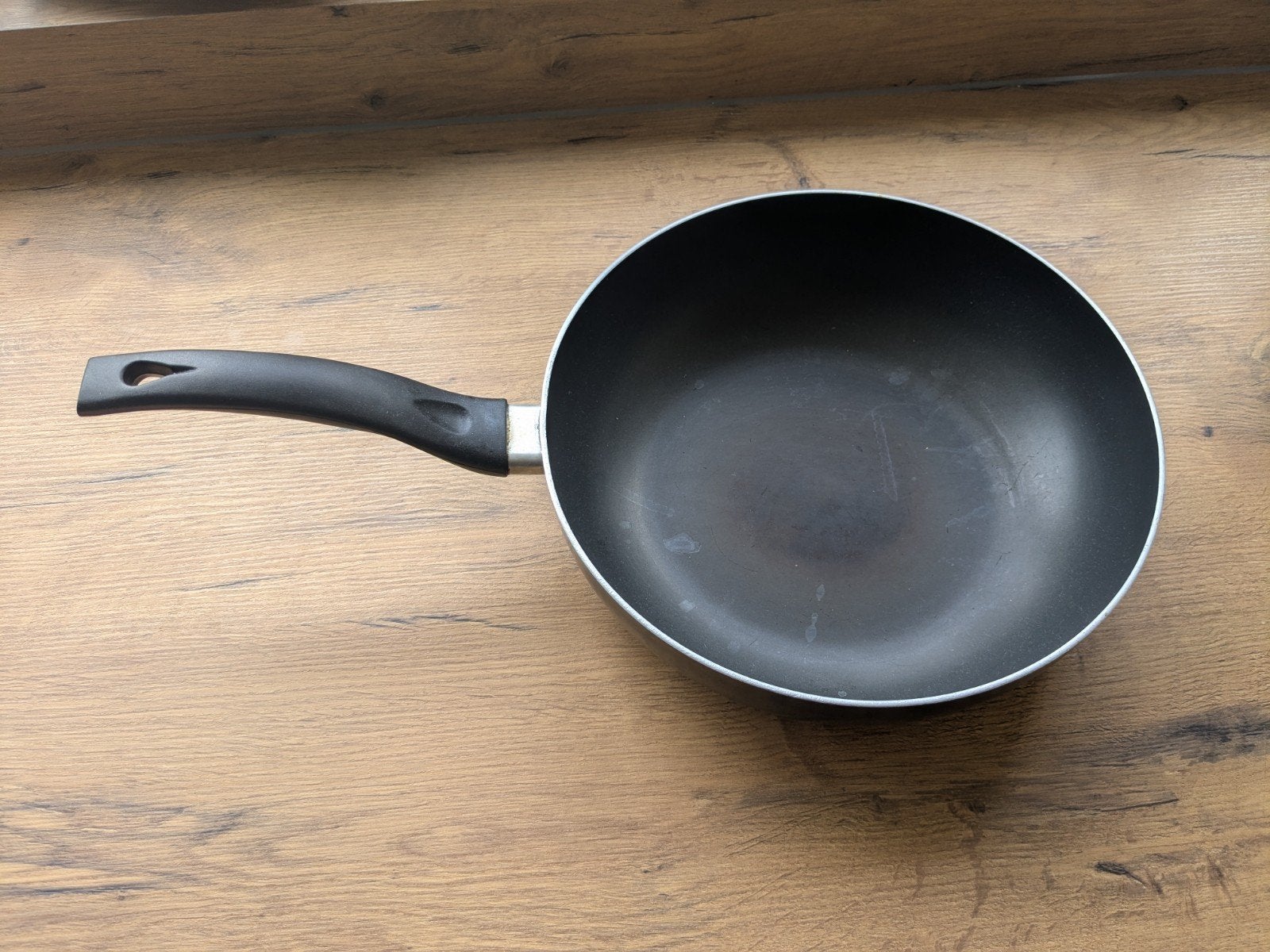 Wok wokpan met Antiaanbaklaag, Huis en Inrichting, Ophalen, Koekenpan, Gebruikt, Antiaanbaklaag