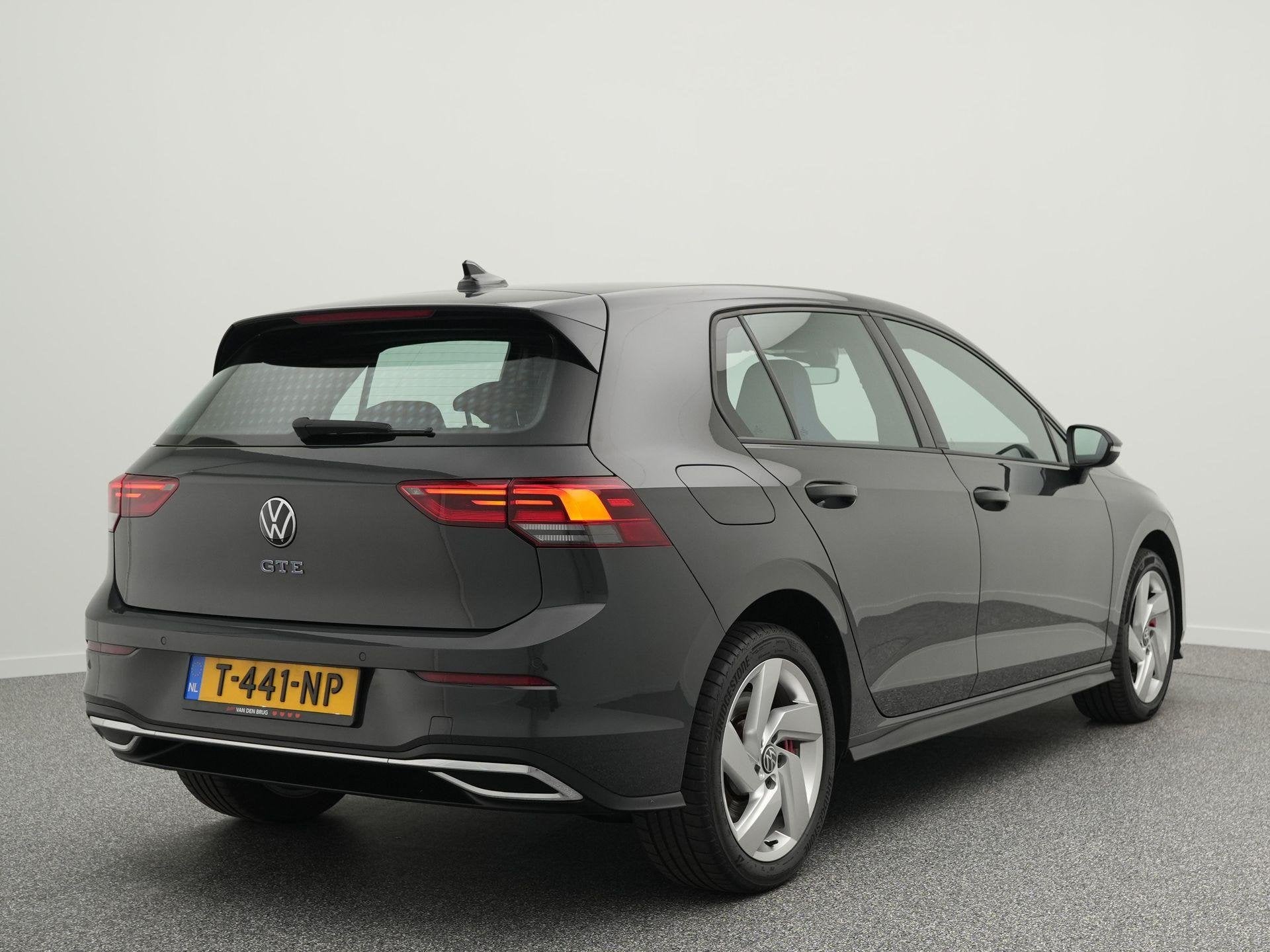 Volkswagen Golf GTE 1.4 eHybrid 245 PK | Adaptieve Cruise |, Auto's, Gebruikt, Euro 6, 4 cilinders, 1524 kg