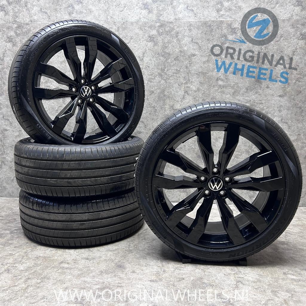 20 inch originele Suzuka velgen + zomerbanden VW Tiguan