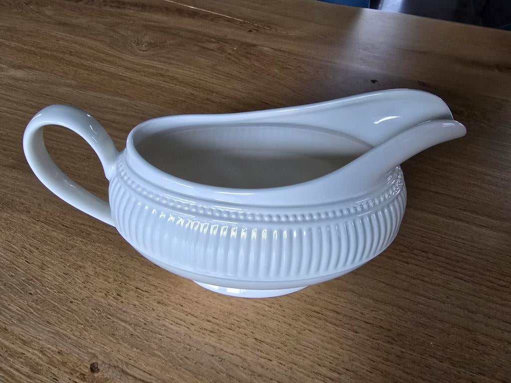 Wedgwood Windsor jus/saus kom in perfecte staat, Keramiek, Overige typen, Ophalen of Verzenden, Zo goed als nieuw