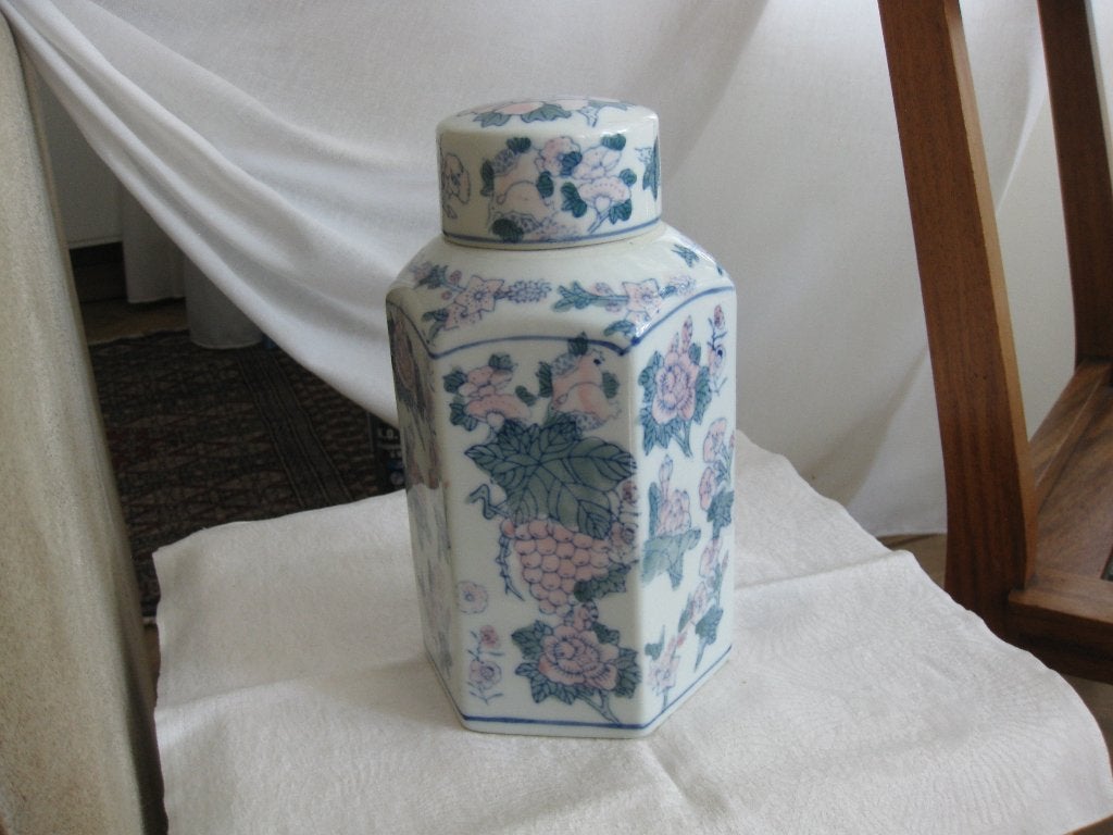 Grote Zeshoekige pot met Chinese decoratie., Ophalen of Verzenden