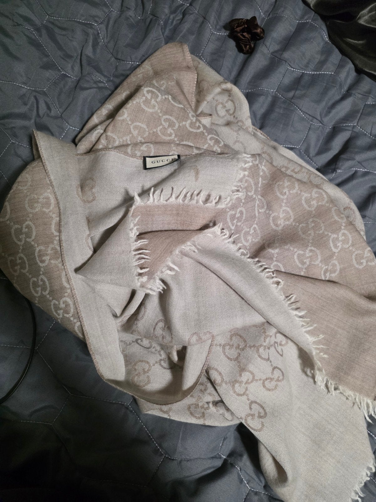 Gucci sjaal  GG-patroon, Kleding | Dames, Gucci, Ophalen of Verzenden, Gedragen, Sjaal