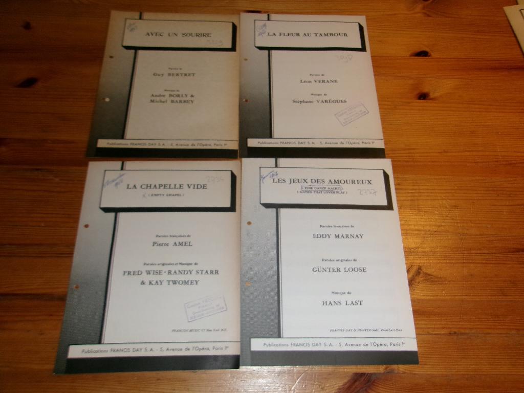 Diverse bladmuziek - publications francis day 5, Gebruikt, Gitaar, Ophalen of Verzenden, Artiest of Componist