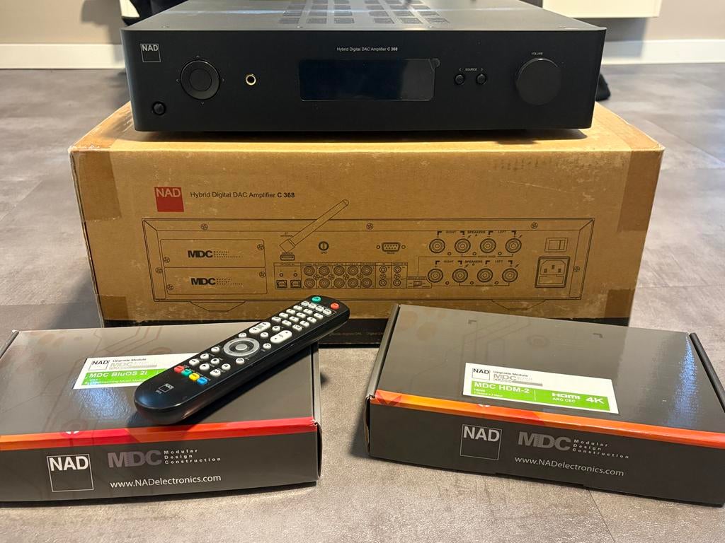 NAD C 368 Hybride Digitale DAC Versterker met MDC modules, Zo goed als nieuw, 120 watt of meer, Stereo, Ophalen