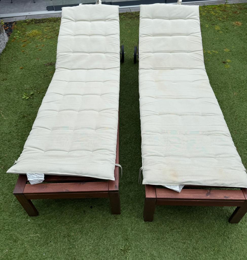 Äpplarö/Nämmarö ligbedden + kussens Hållö, Tuin en Terras, Ligbedden, Ophalen, Gebruikt, Hout
