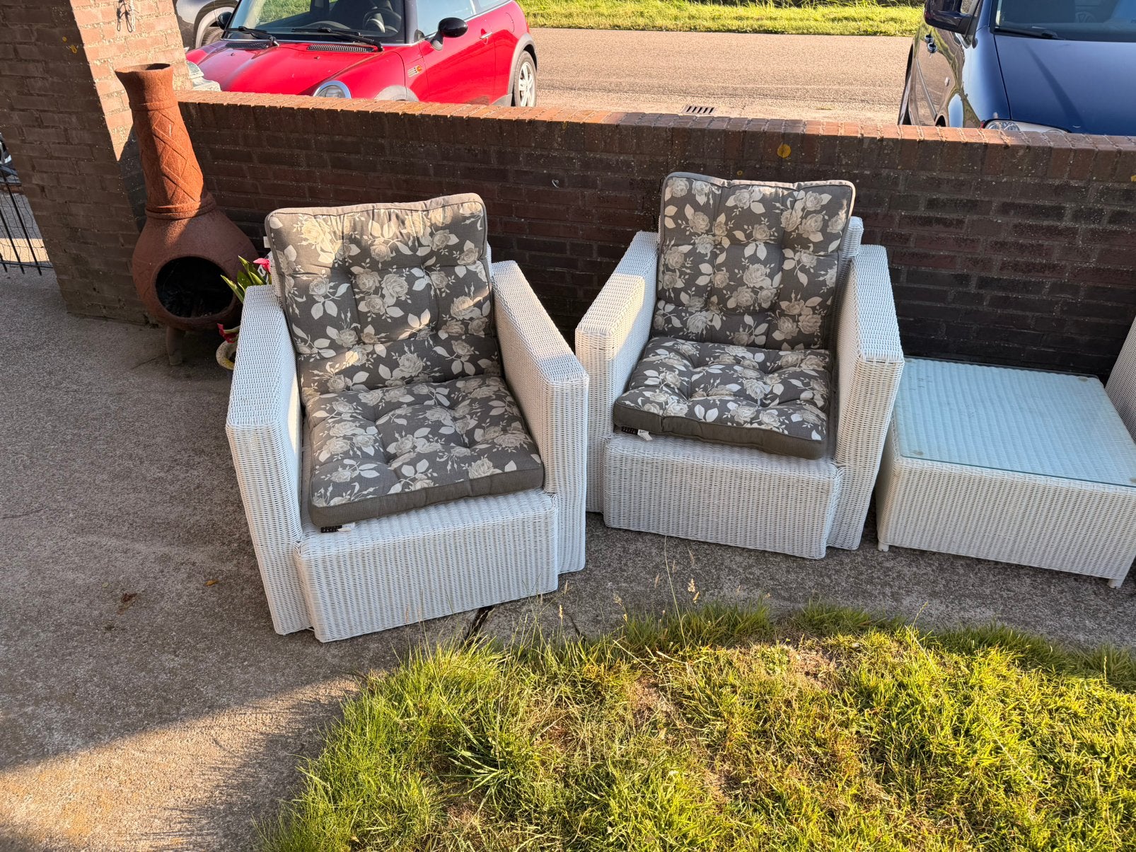 Witte Loungeset met Tafel en Stoelen, Tuin en Terras, Ophalen, 4 zitplaatsen, Gebruikt, Loungeset