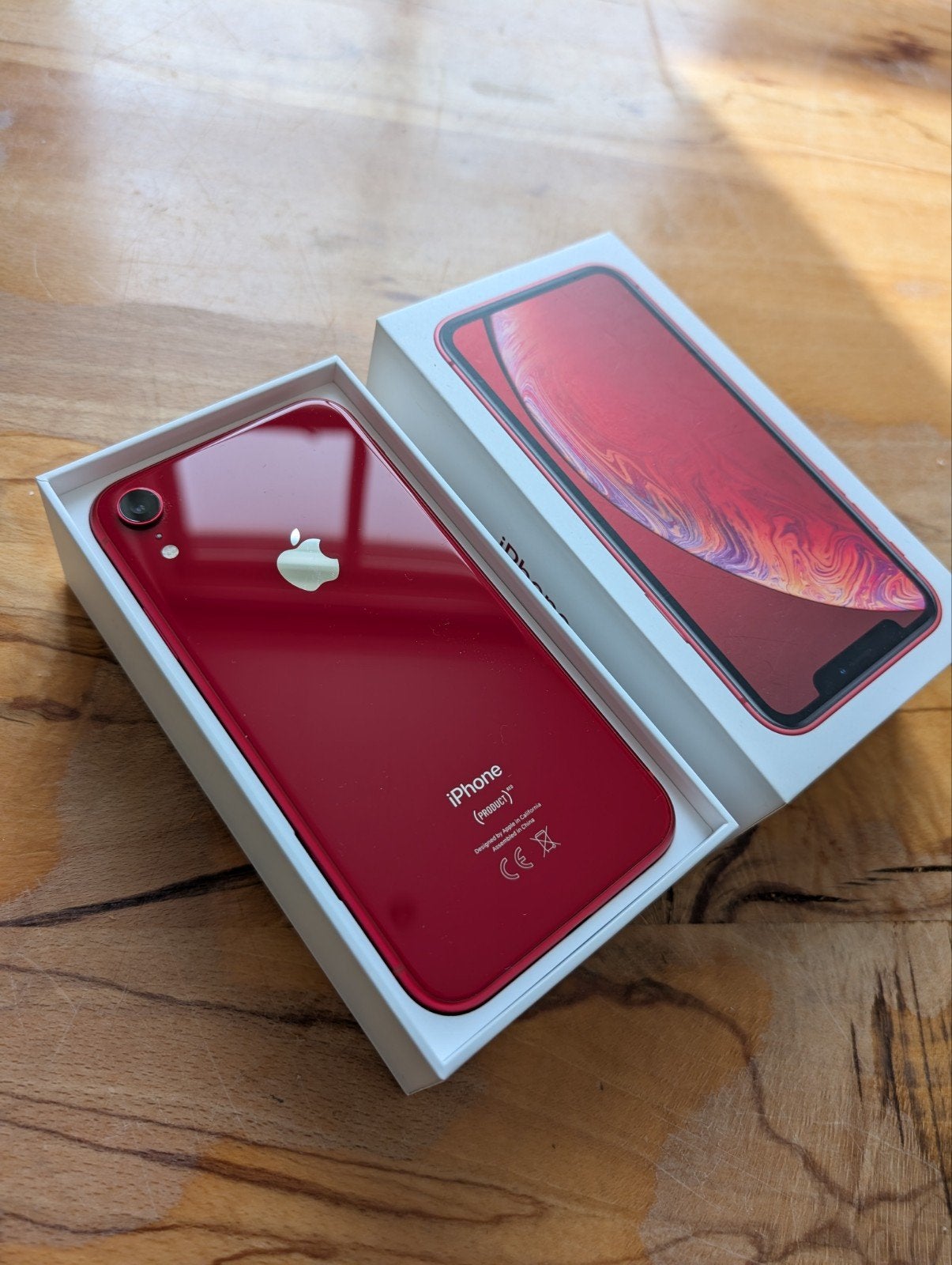 Nette iPhone XR Rood 64GB - Zo goed als nieuw, Telecommunicatie, Mobiele telefoons | Apple iPhone, IPhone XR, Ophalen of Verzenden