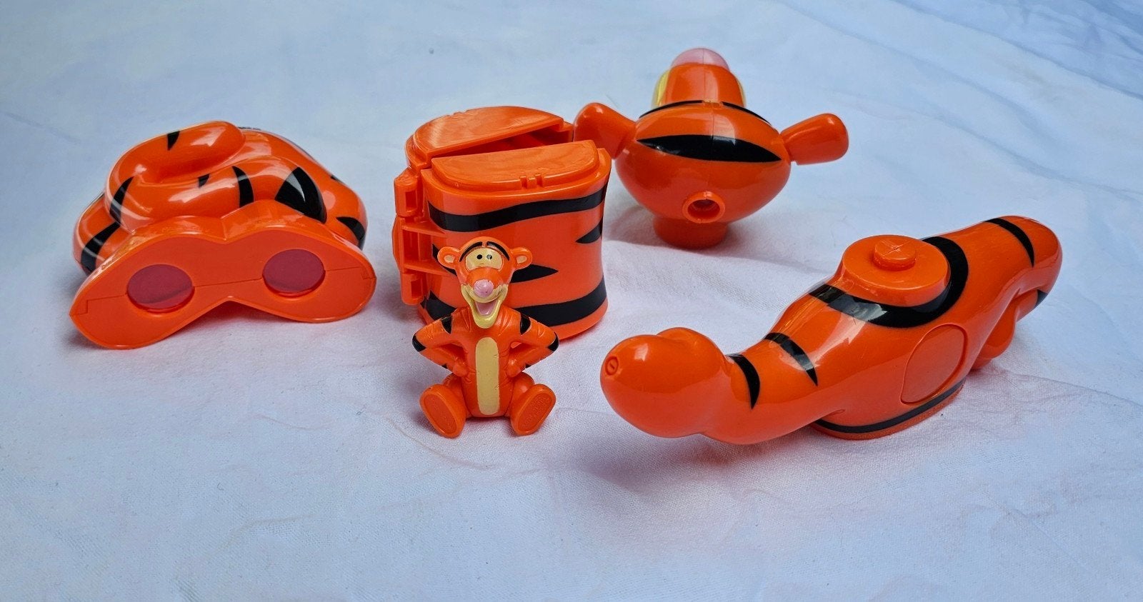 McDonald's happy meal toys, Ophalen of Verzenden, Overige figuren, Nieuw, Beeldje of Figuurtje