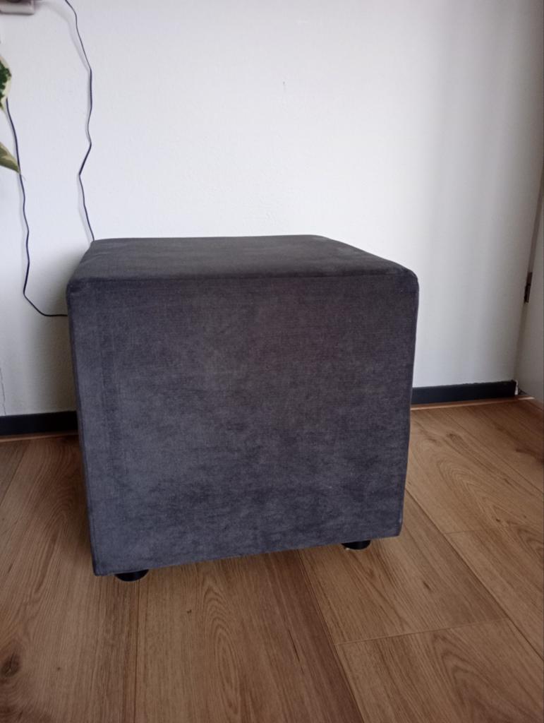 Leuke poef antraciet, Ophalen, Minder dan 50 cm, Vierkant, Minder dan 50 cm