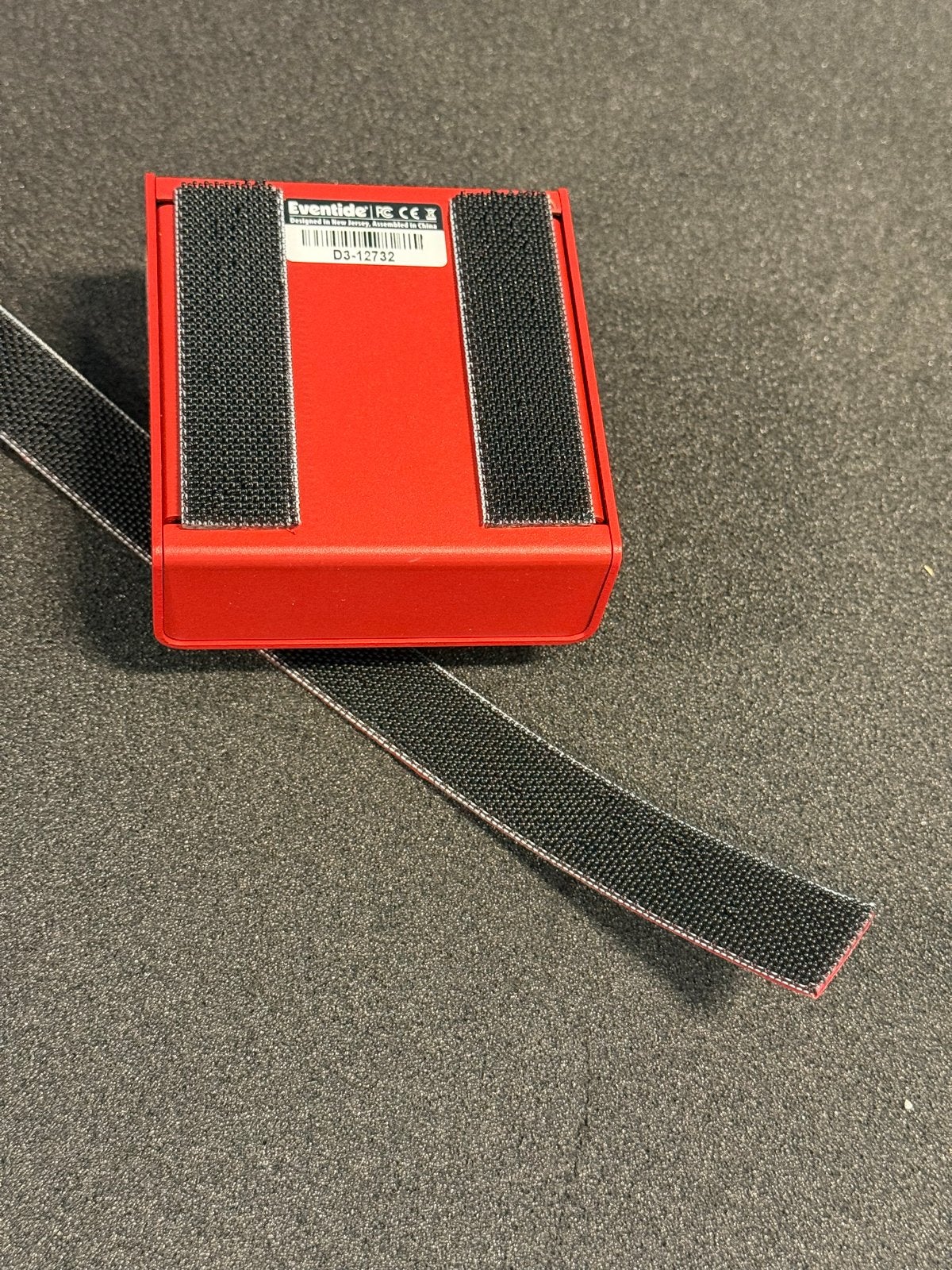Super sterk klittenband voor je pedalen., Muziek en Instrumenten, Effecten, Ophalen of Verzenden, Nieuw, Delay of Echo