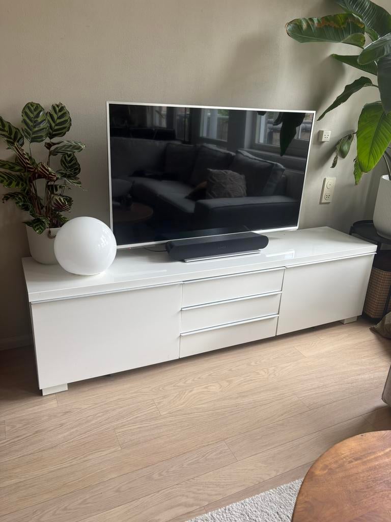 Ikea Besta Burs tv meubel kast hoogglans wit, Huis en Inrichting, Kasten | Televisiemeubels, Ophalen, Gebruikt, 150 tot 200 cm