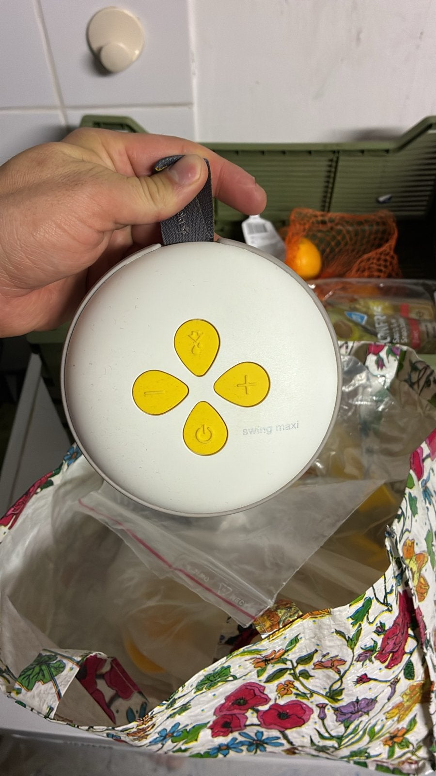 Medela borstkolf swing handsfree, Medela, Borstkolf, Ophalen of Verzenden, Zo goed als nieuw