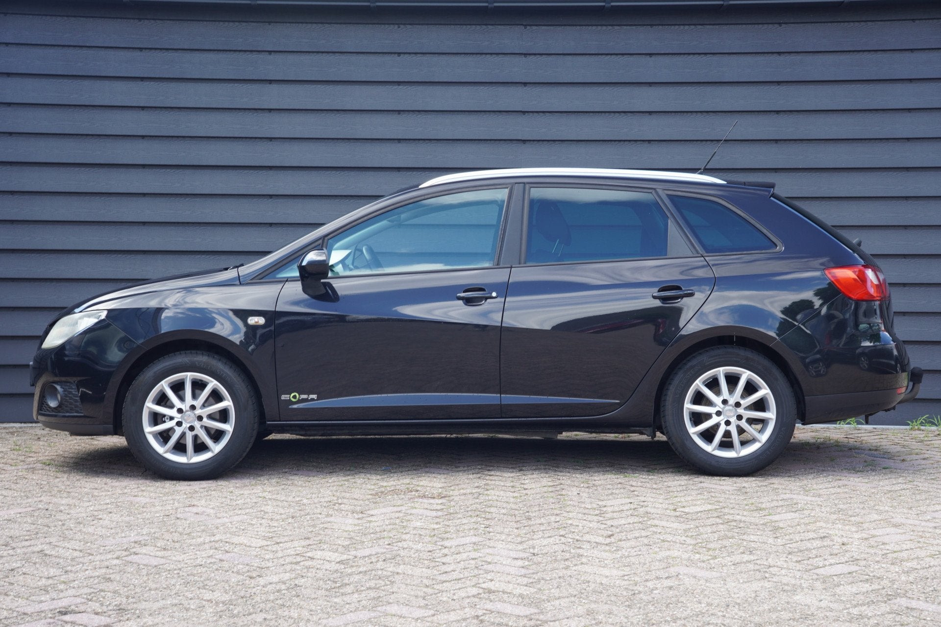 SEAT Ibiza ST 1.2 TDI COPA Plus - TREKHAAK - CLIMA - CRUISE, Voorwielaandrijving, Euro 5, Stof, Gebruikt