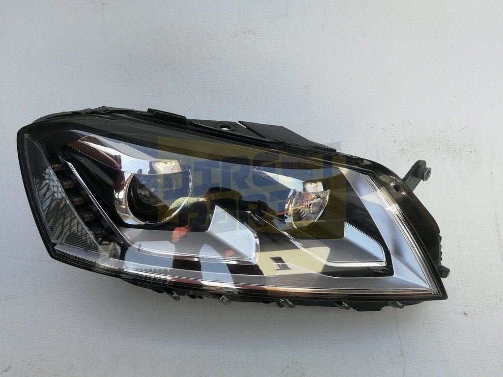 Volkswagen Passat (1/11-) koplamp Rechts (HID / dynamische g, Auto-onderdelen, Verlichting, -, -, Nieuw, -