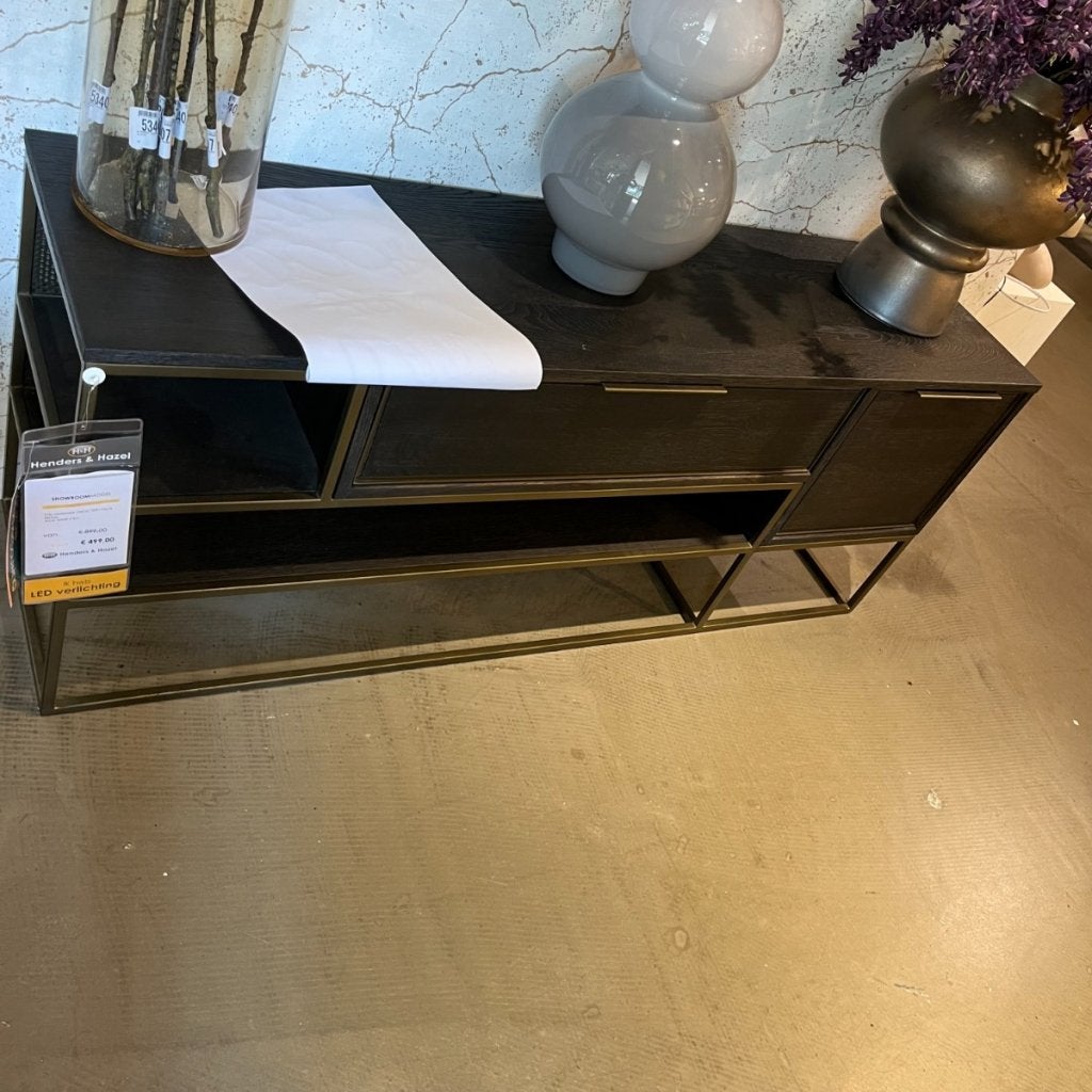 City Tv Dressoir 150cm Castle Antraciet - Henders & Hazel, Niet ingevuld, Niet ingevuld, Niet ingevuld