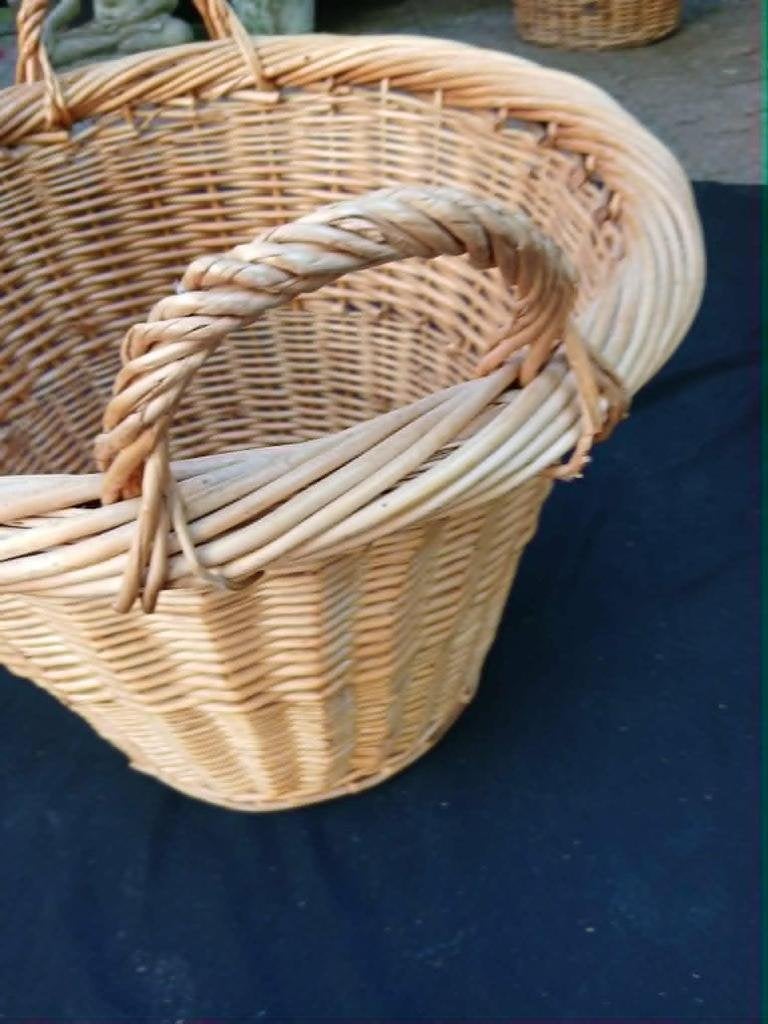 mooie rotan mand, Overige materialen, Mand, Rond, Zo goed als nieuw