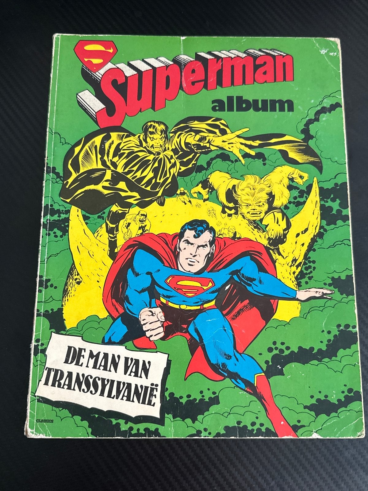 Superman Album: De Man van Transsylvanië (Classics), Boeken, Eén stripboek, Ophalen of Verzenden, Gelezen