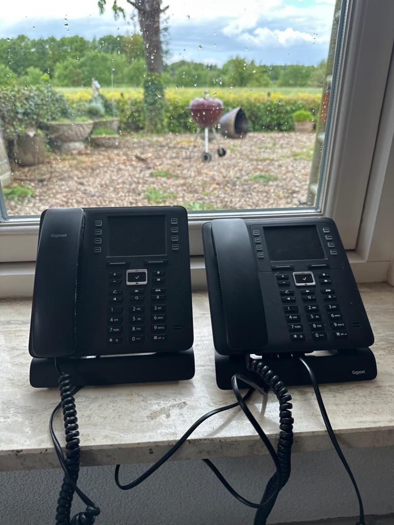 Gigaset bureautelefoons - Set van 2, Ophalen of Verzenden, Zo goed als nieuw