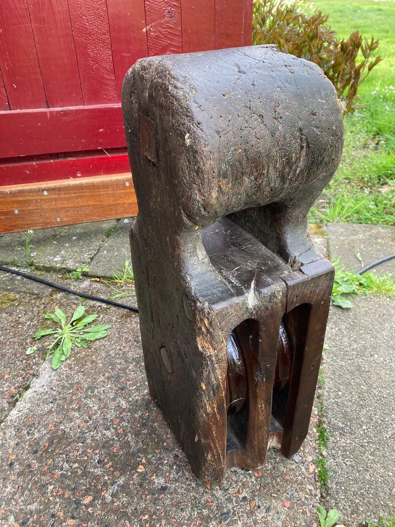 Antieke houten scheepskatrol - Groot formaat, Ophalen