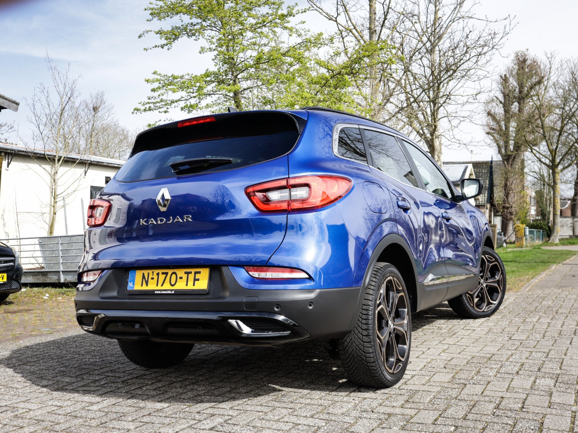 Renault Kadjar 1.3 TCe Black Edition 2e-Eig. & Keurig-Onderh, Auto's, Gebruikt, 4 cilinders, Blauw, Leder en Stof