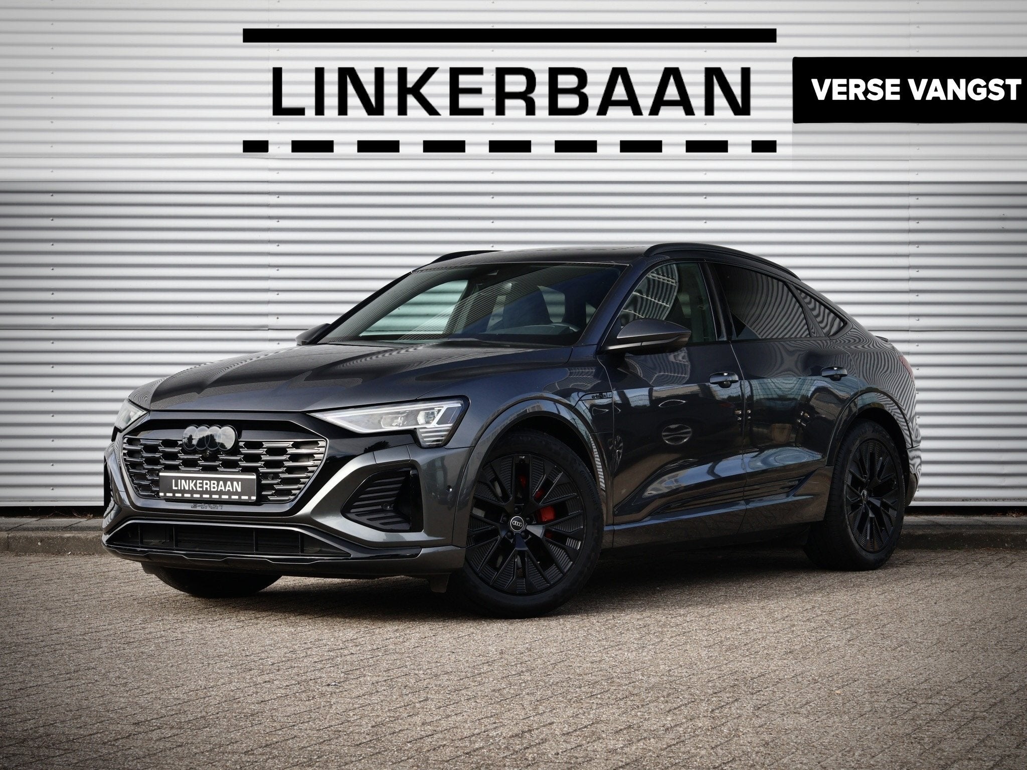 Audi Q8 Sportback e-tron 55 quattro S Edition | SOH 100% | P, Auto's, Automaat, 0 cilinders, 2585 kg, Q8 e-tron