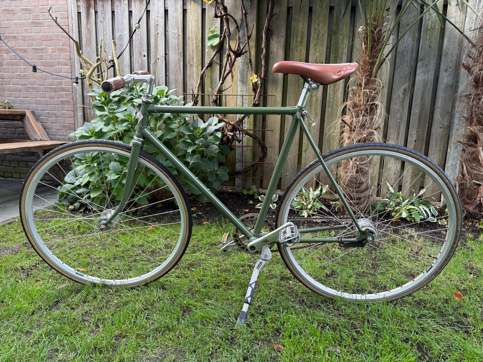 Unieke lichtgewicht fiets, Ophalen, Gebruikt, Terugtraprem