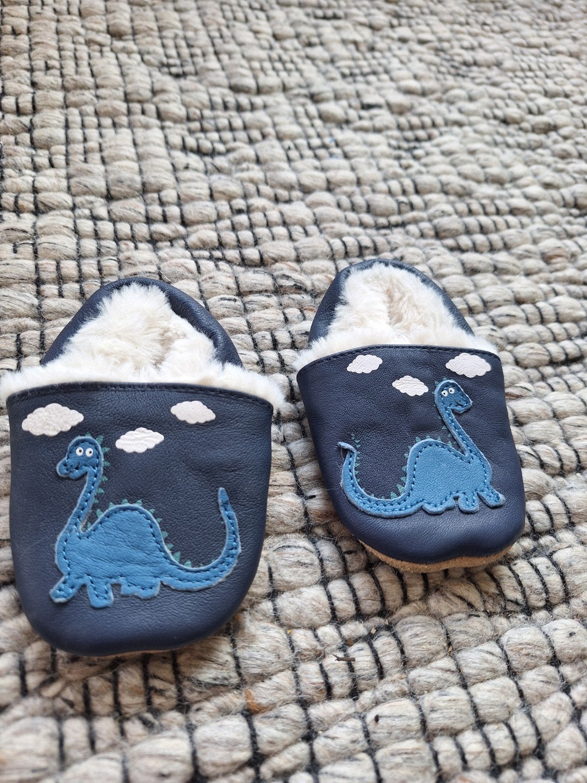 Walkx babyslofjes met dinosaurus, Kinderen en Baby's, Ophalen of Verzenden, Zo goed als nieuw, Jongetje of Meisje, Slofjes