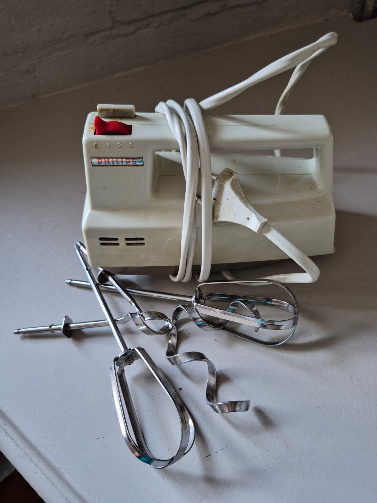Vintage Philips handmixer met 3 snelheden, Minder dan 1 liter, Ophalen of Verzenden, Gebruikt, 3 snelheden of meer