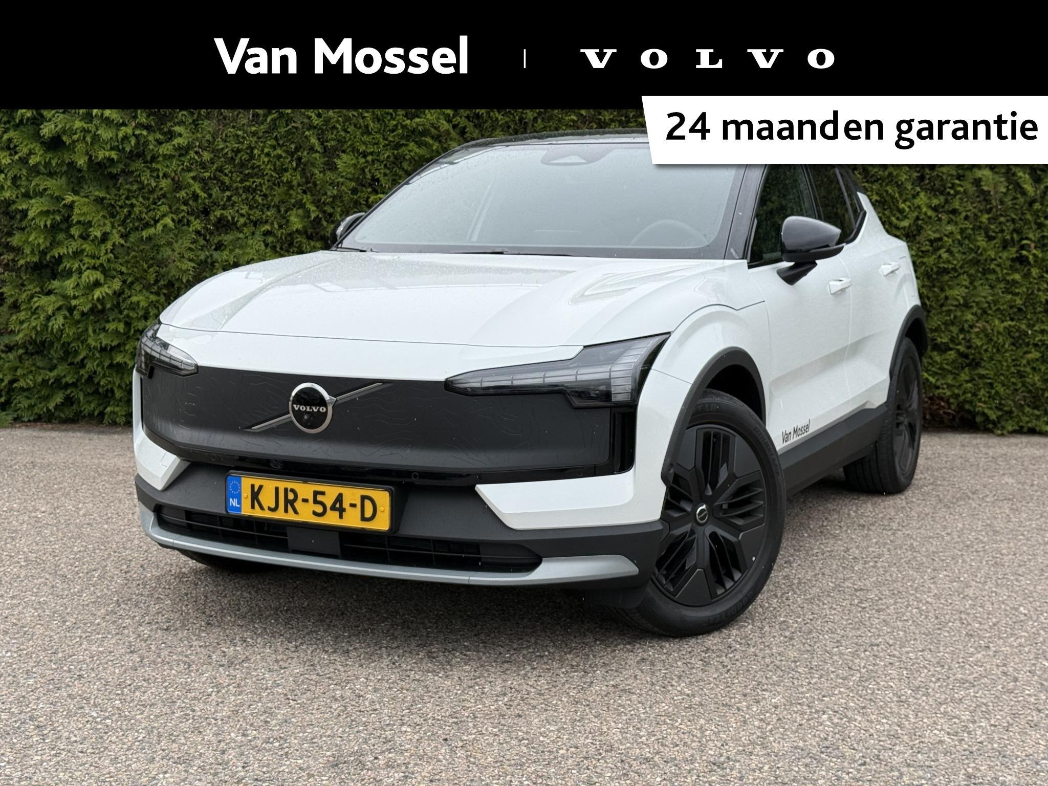 Volvo EX30 Cross Country P8 AWD Ultra 69 kWh | Pano dak | BL, Leder en Stof, Origineel Nederlands, Vierwielaandrijving, 1600 kg