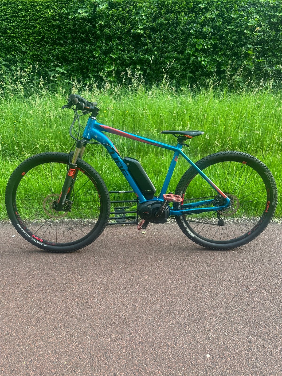 Cube elektrische mountainbike met Bosch middenmotor, Ophalen, Zo goed als nieuw, Overige merken