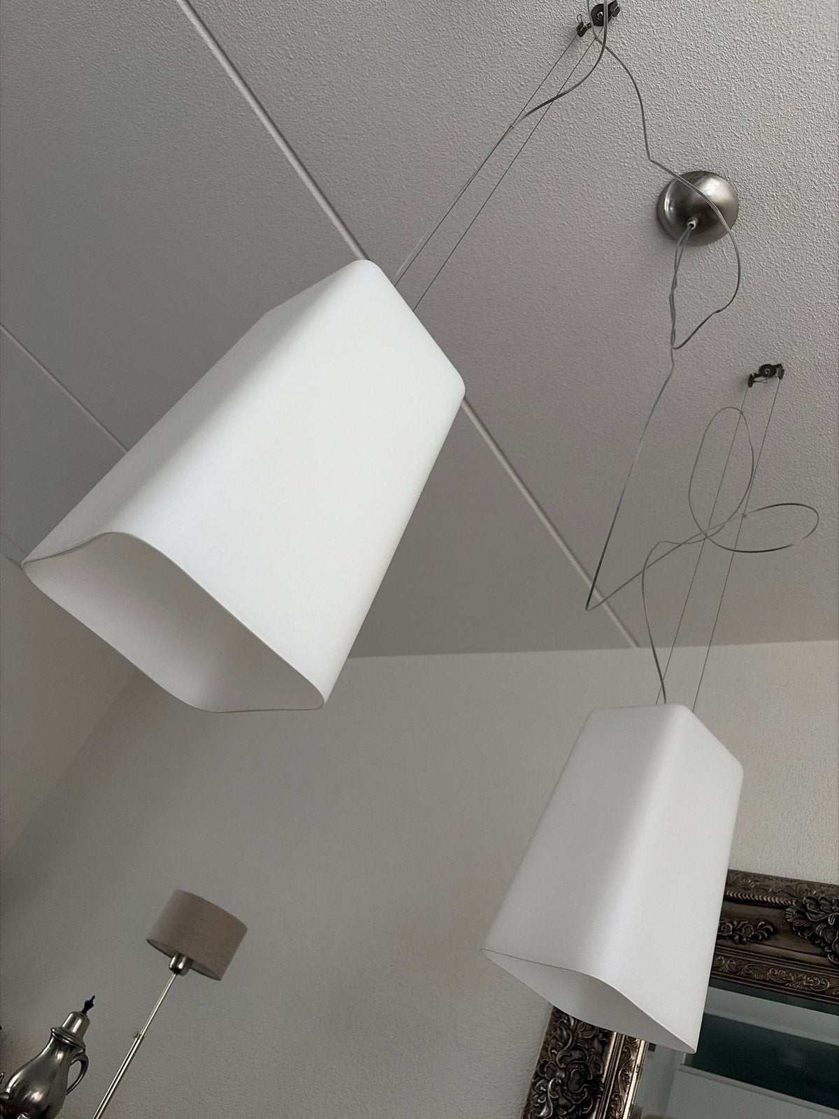 2 Prandina handgemaakte melkglas hanglampen, Made in Italy, Huis en Inrichting, Ophalen, Gebruikt, Glas