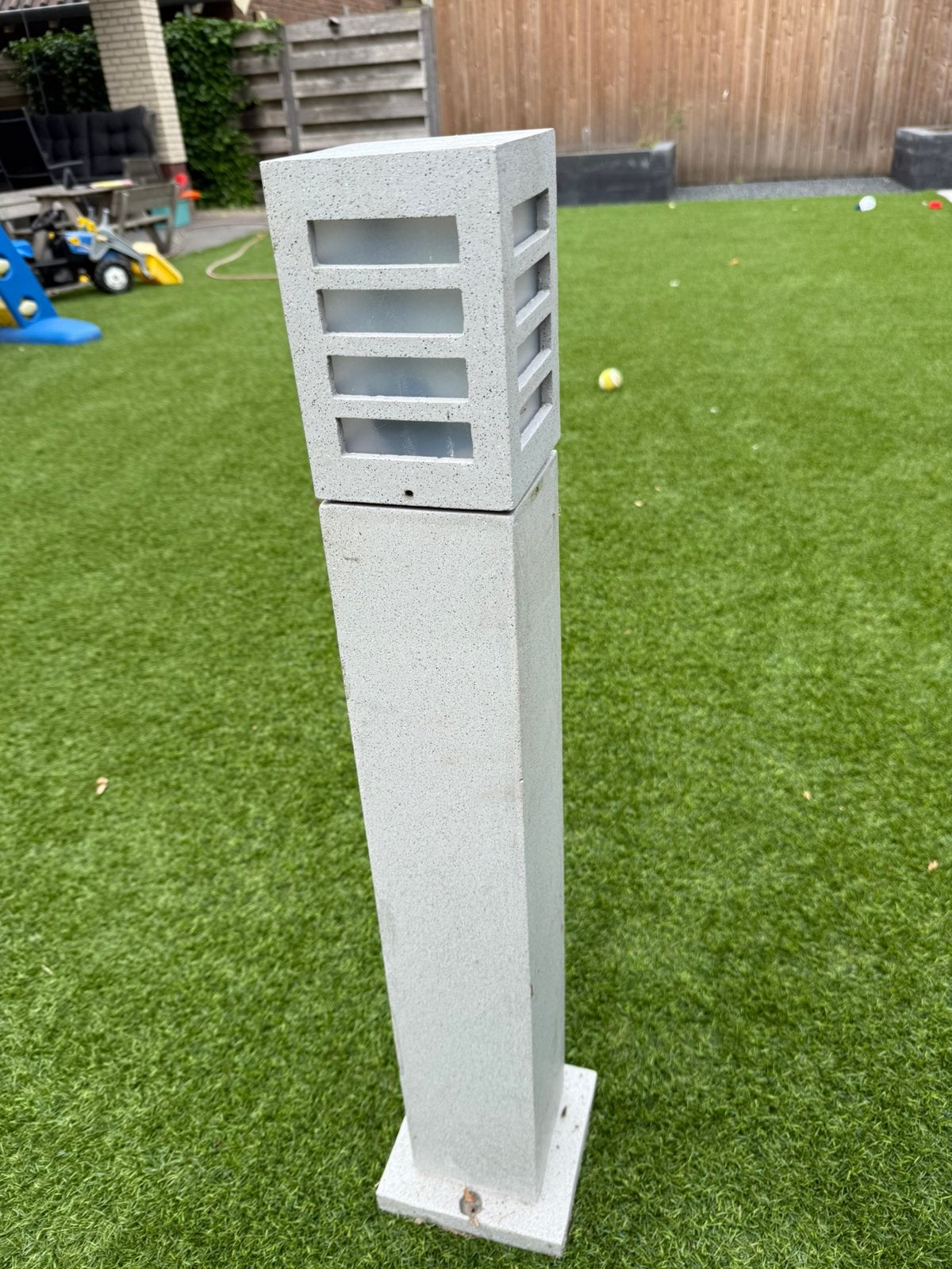 Moderne buitenlamp - staande lamp voor tuin/pad, Overige materialen, Gebruikt, Minder dan 50 watt, Staande lamp