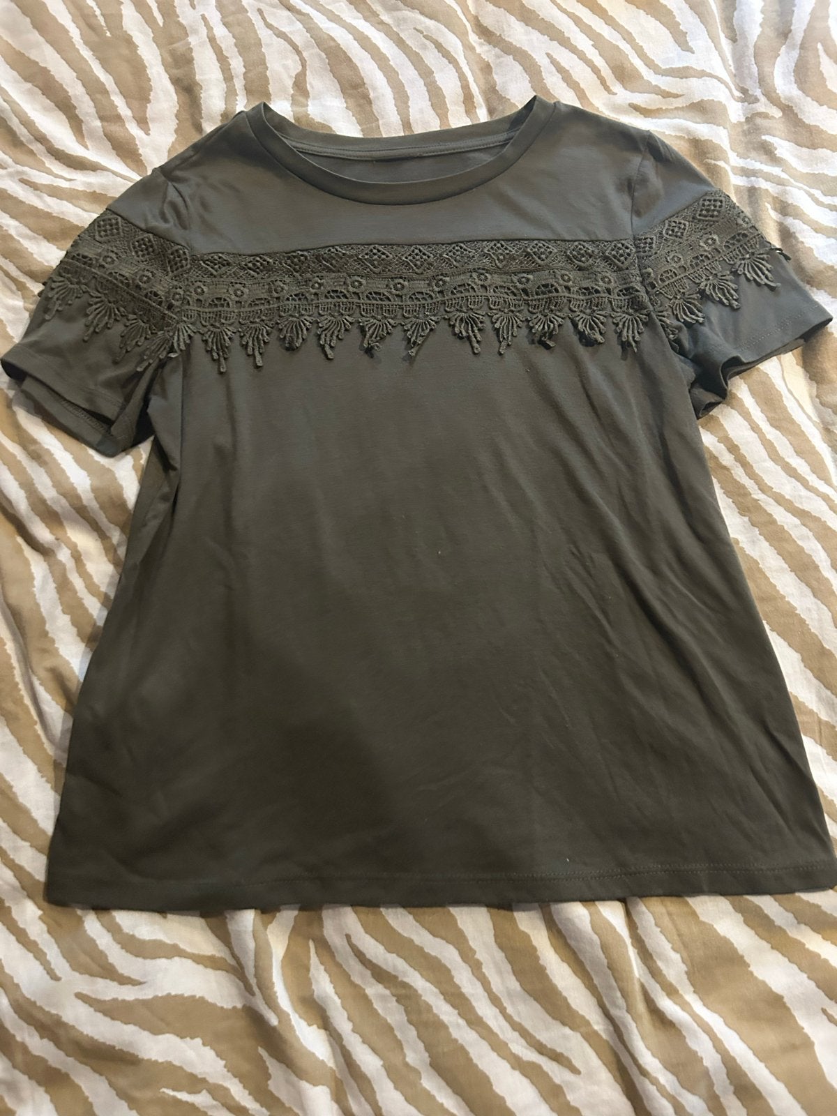 Jacqueline de Yong T-shirt met kanten details, Ophalen of Verzenden, Zo goed als nieuw, Korte mouw, Maat 34 (XS) of kleiner