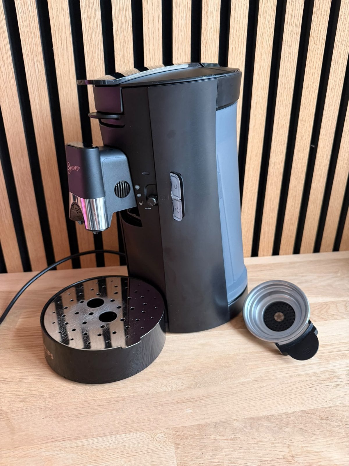 Philips Senseo Zwart Koffiepadapparaat, Witgoed en Apparatuur, Ophalen, Gebruikt, Koffiemachine, 2 tot 4 kopjes