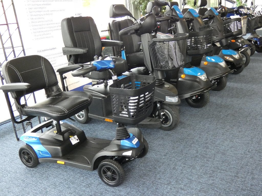 Meyra verhuur rolstoelen en scootmobielen, Ophalen, Handbewogen rolstoel