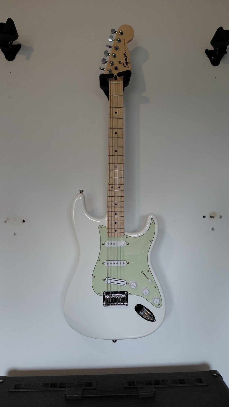 Squier Sonic Strat (Modded), Ophalen of Verzenden, Zo goed als nieuw, Solid body, Fender