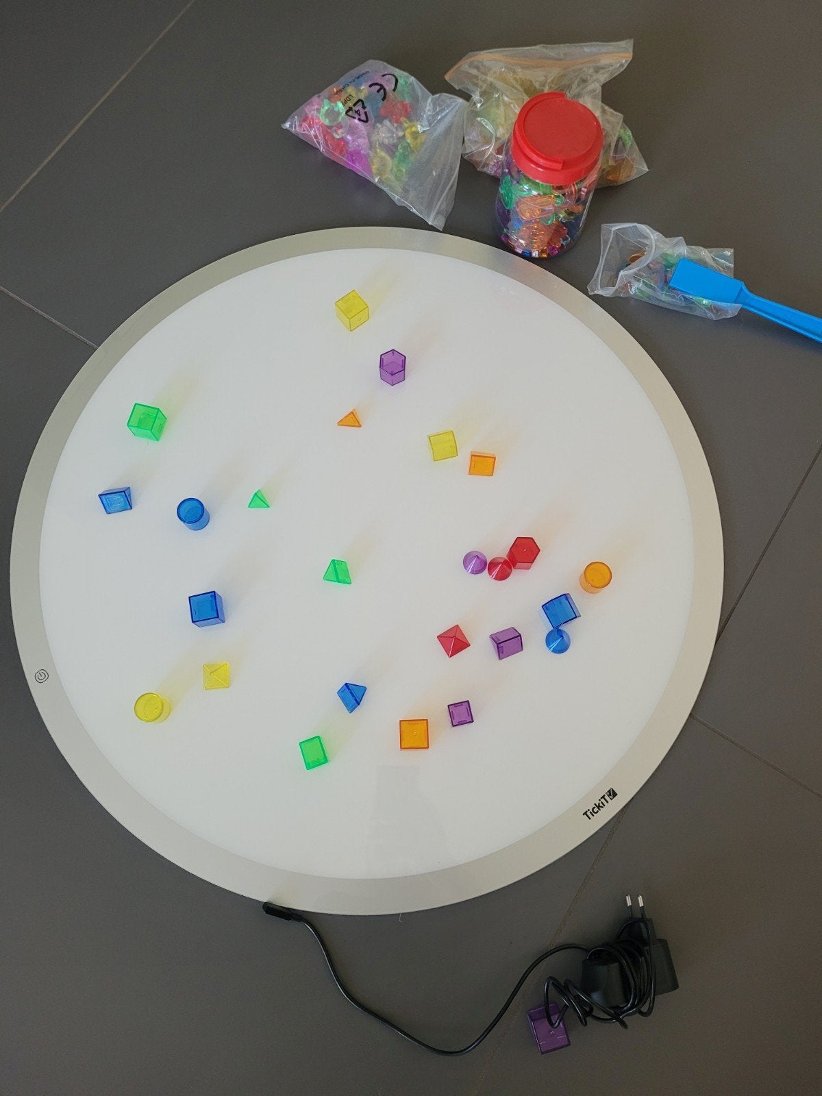 Tickit Lichtplaat met accessoires - Ø 70 cm, Kinderen en Baby's, Ophalen, Zo goed als nieuw, Bouwen, Met licht