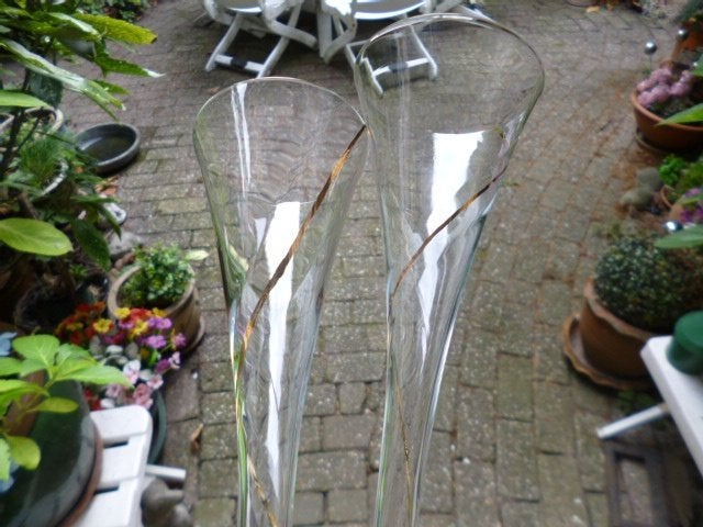 2 kristallen flutes Ø 8 x 25 cm  gouden draad  bruiloft, Antiek en Kunst, Ophalen of Verzenden