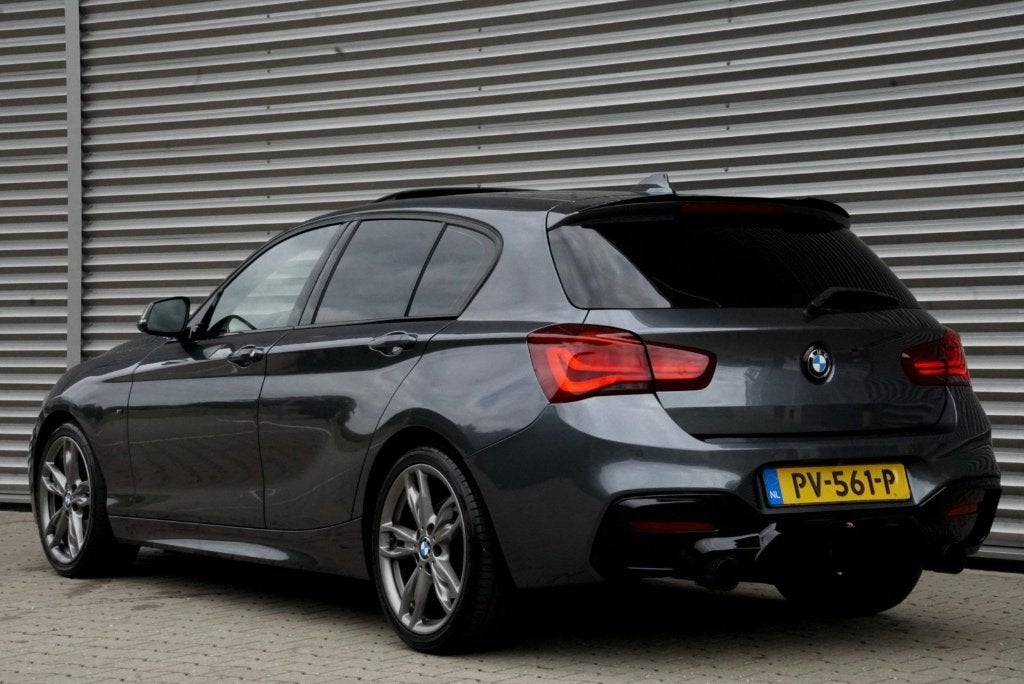 BMW 1-Serie 125d M-Sport Shadow |Vol opties| ACC/Schuifdak, Auto's, BMW, Automaat, 1995 cc, Zwart, 4 cilinders