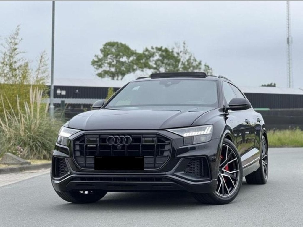 Audi Q8 55 Tfsi e Quattro 381pk Tiptronic 2021 Zwart