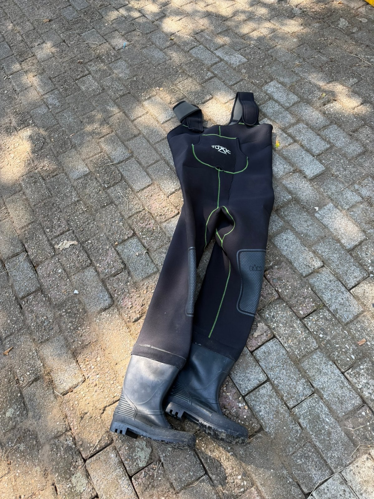 D.A.M waadpak 4 mm maat 42-43 met laarzen, Ophalen of Verzenden, Zo goed als nieuw, Kleding