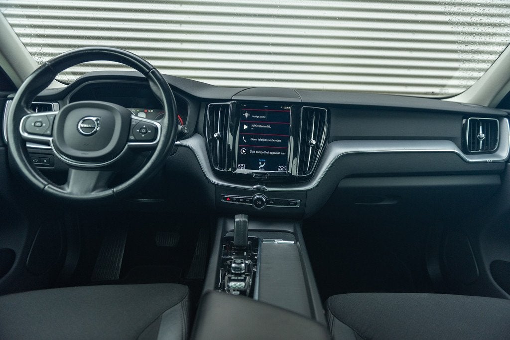 Volvo XC60 T6 Aut Inscription CruiseControl DAB Panoramadak, Automaat, Gebruikt, Zwart, 1969 cc