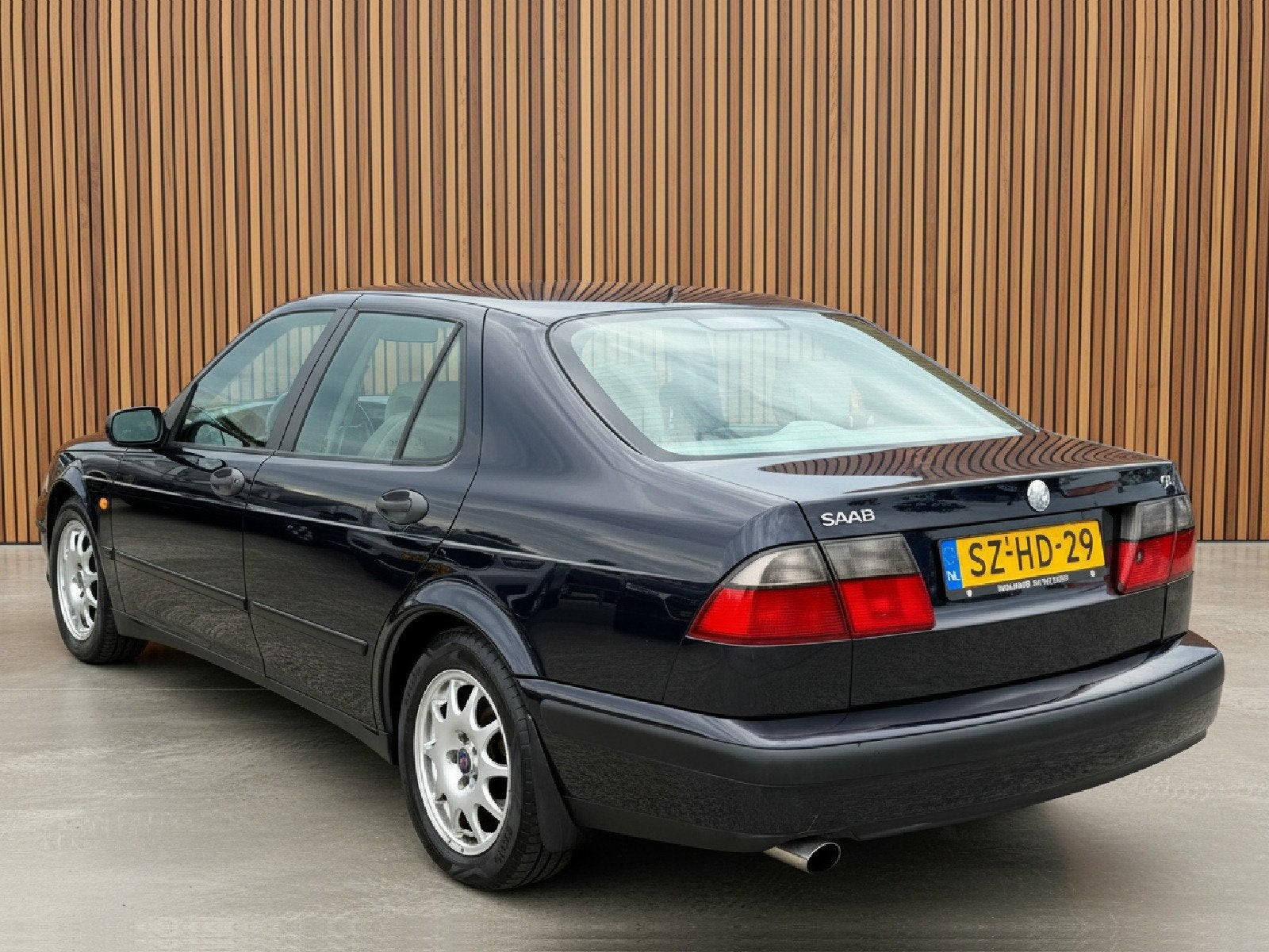 Saab 9-5 2.0t SE | Automaat | Zeer nette staat (bj 1998), Lederen bekleding, 150 pk, Blauw, Bedrijf